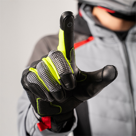 Sistema de touch para pantallas en guantes de cuero