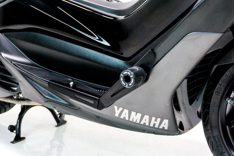 SLIDER DELANTERO VARIANT NEGRO YAMAHA NMAX
