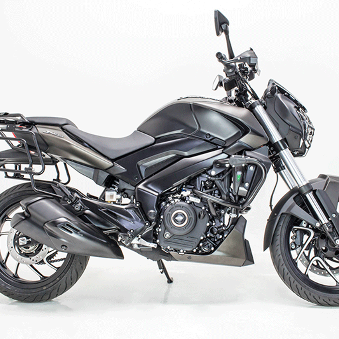 Dominar 400 con accesorios