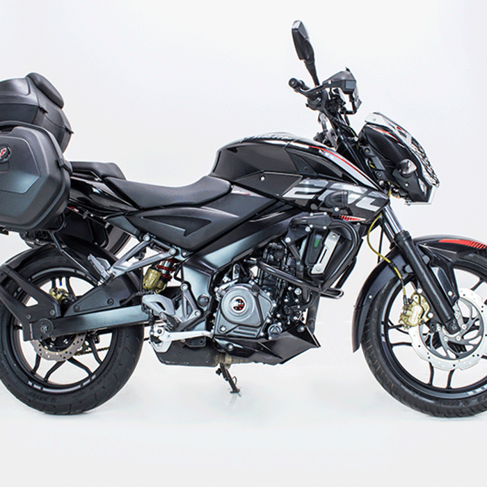 Pulsar NS 200 negra de lado