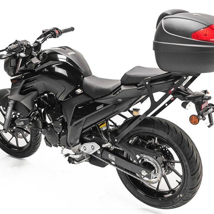 Yamaha FZ25 con cajuela