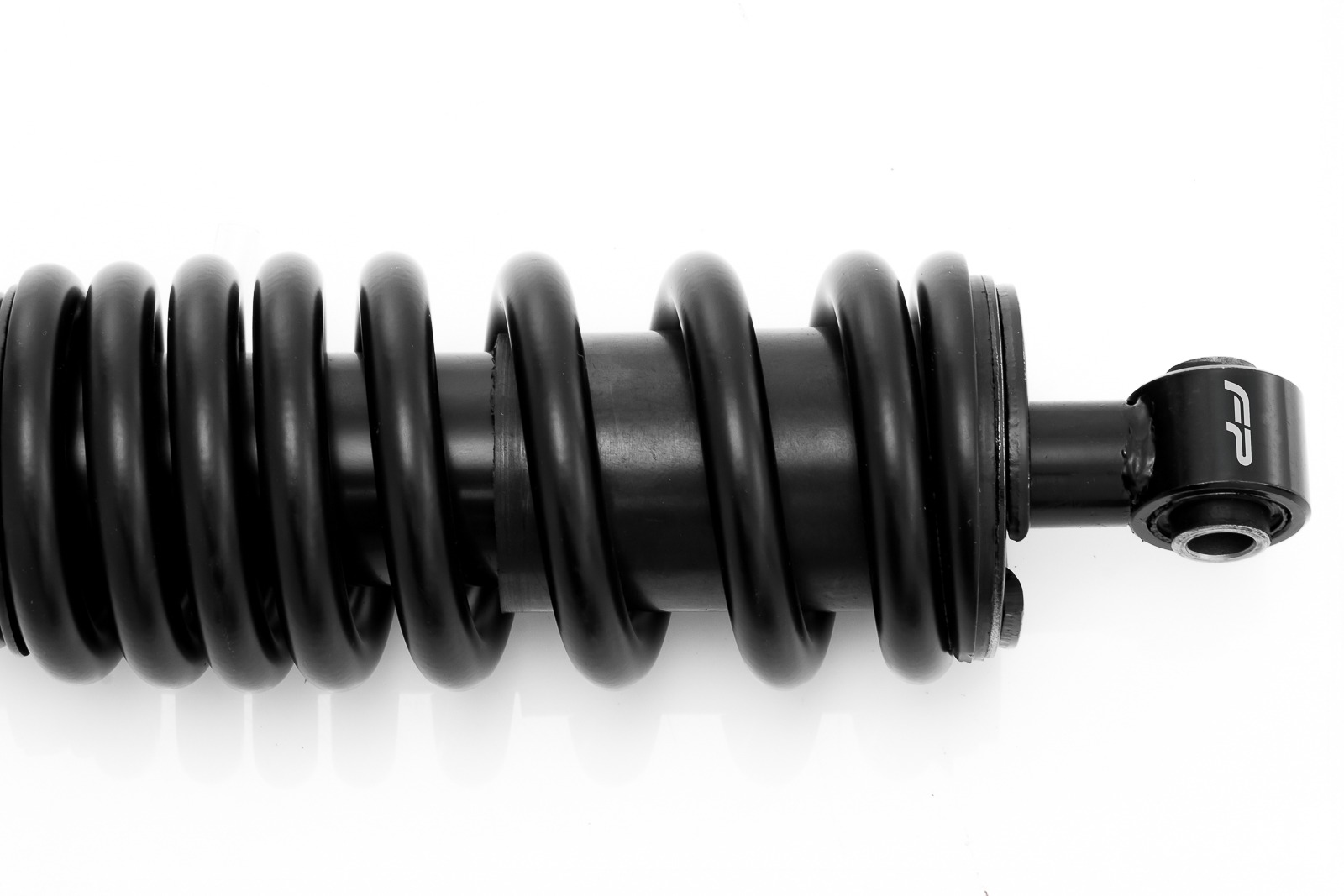 Detalle del amortiguador trasero FP para FZ16, FZN150D(FZ-S) MONOSHOCK – estabilidad y seguridad