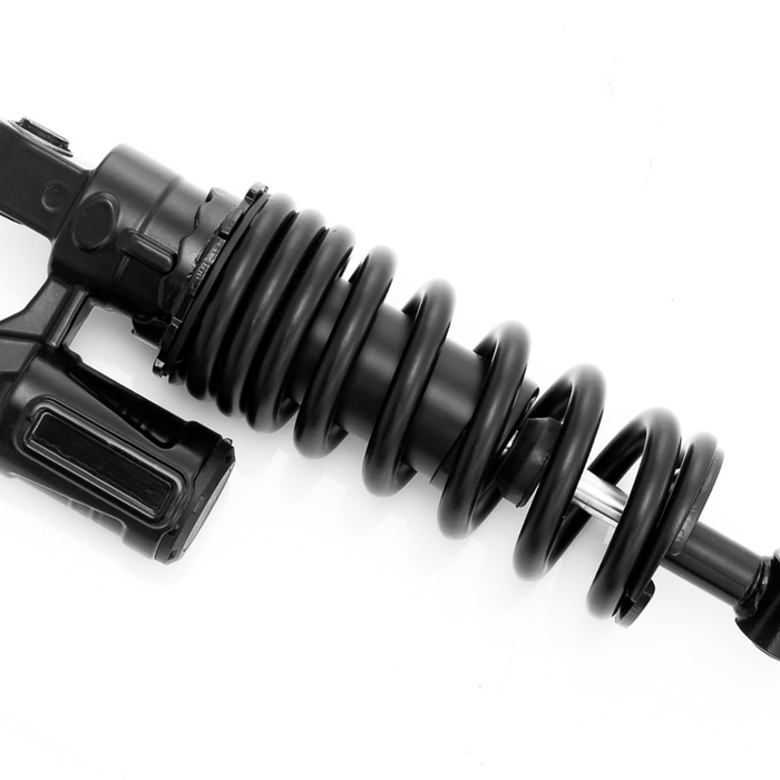 Detalle del amortiguador trasero FP para PULSAR 200NS MONOSHOCK – estabilidad y seguridad