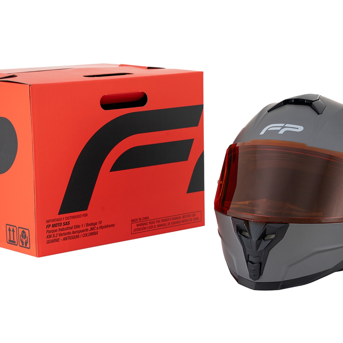 Casco FP Racecraft 2 Titanio vista frontal con diseño deportivo
