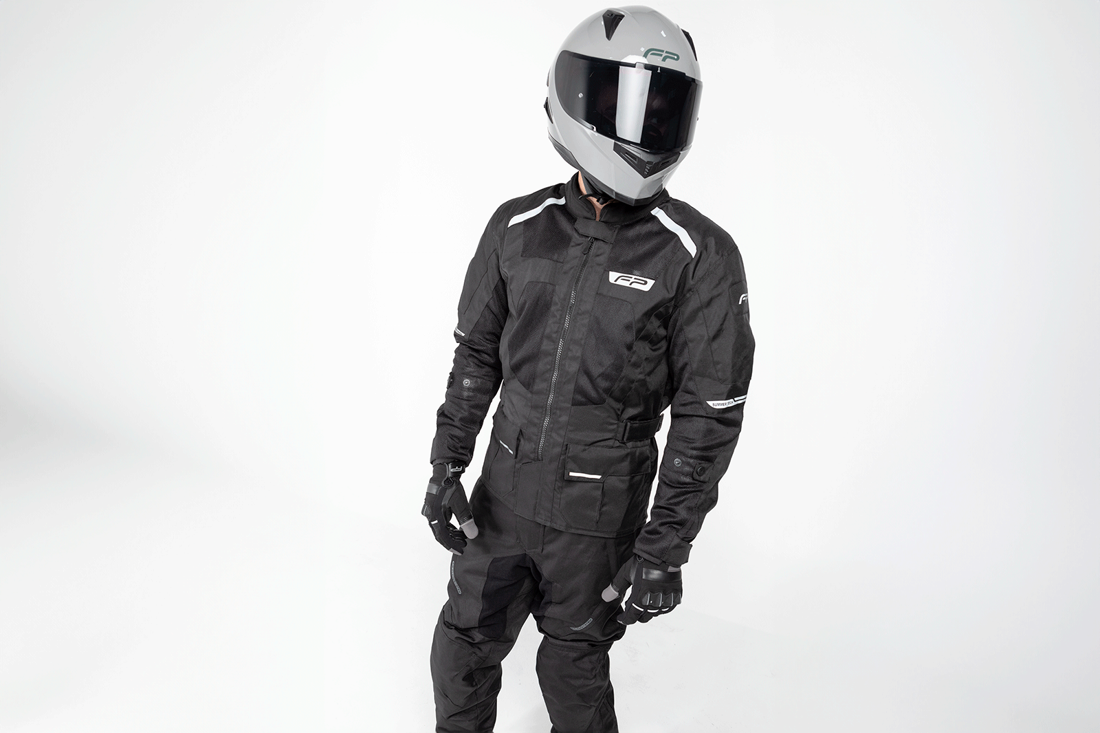 CHAQUETA TURISMO EXPLORE VERANO NEGRO
chaquetas para moto
proteccion para moto
ropa para moto
ropa moto
chaqueta proteccion moto
impermeable para moto
chaqueta moto
chaqueta moto hombre
chaqueta moto mujer
rodilleras para moto
chaqueta para mot