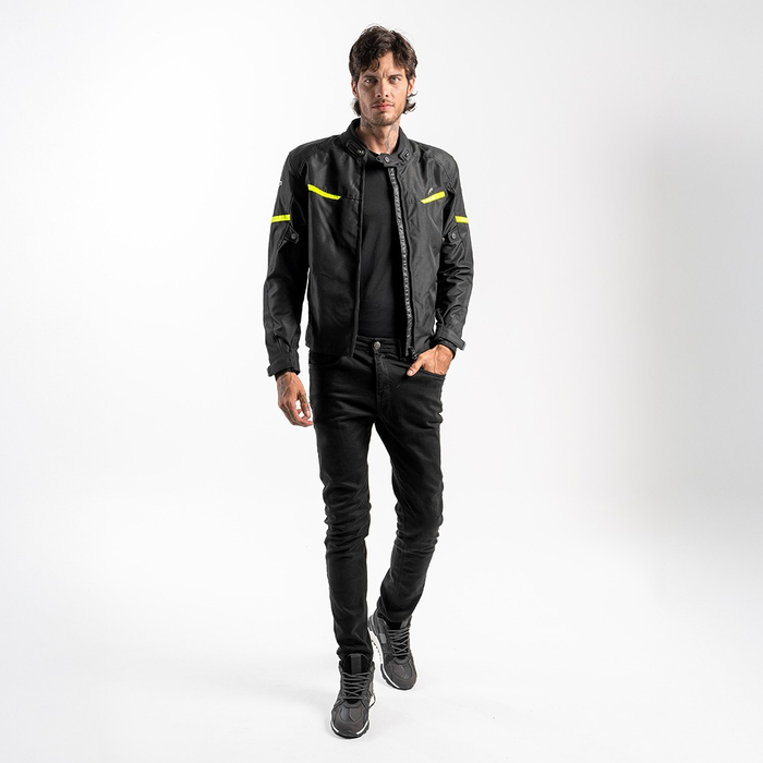 Vista frontal de la FP K1 Negro