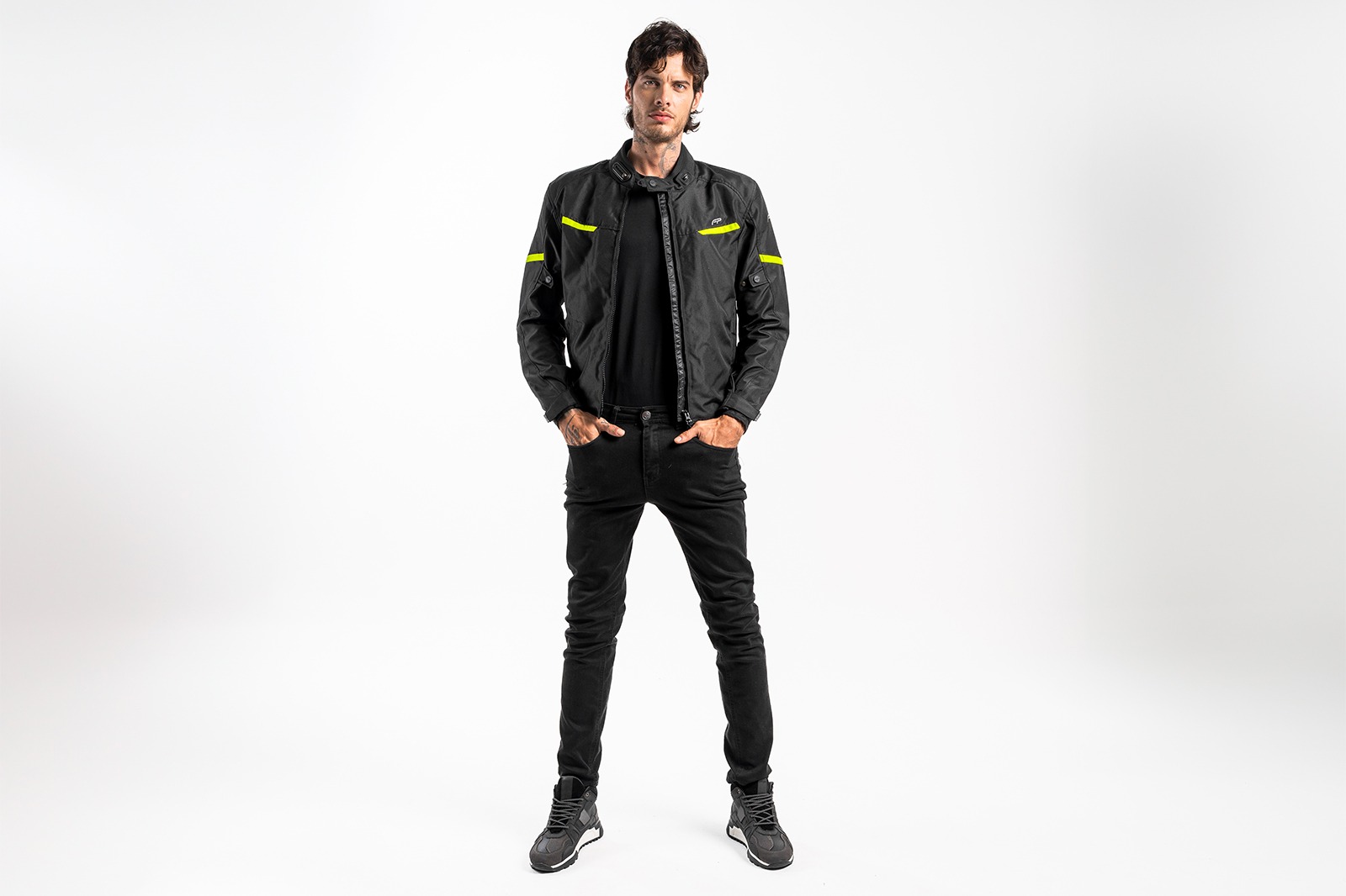 Vista general de la FP K1 Negro/Neón