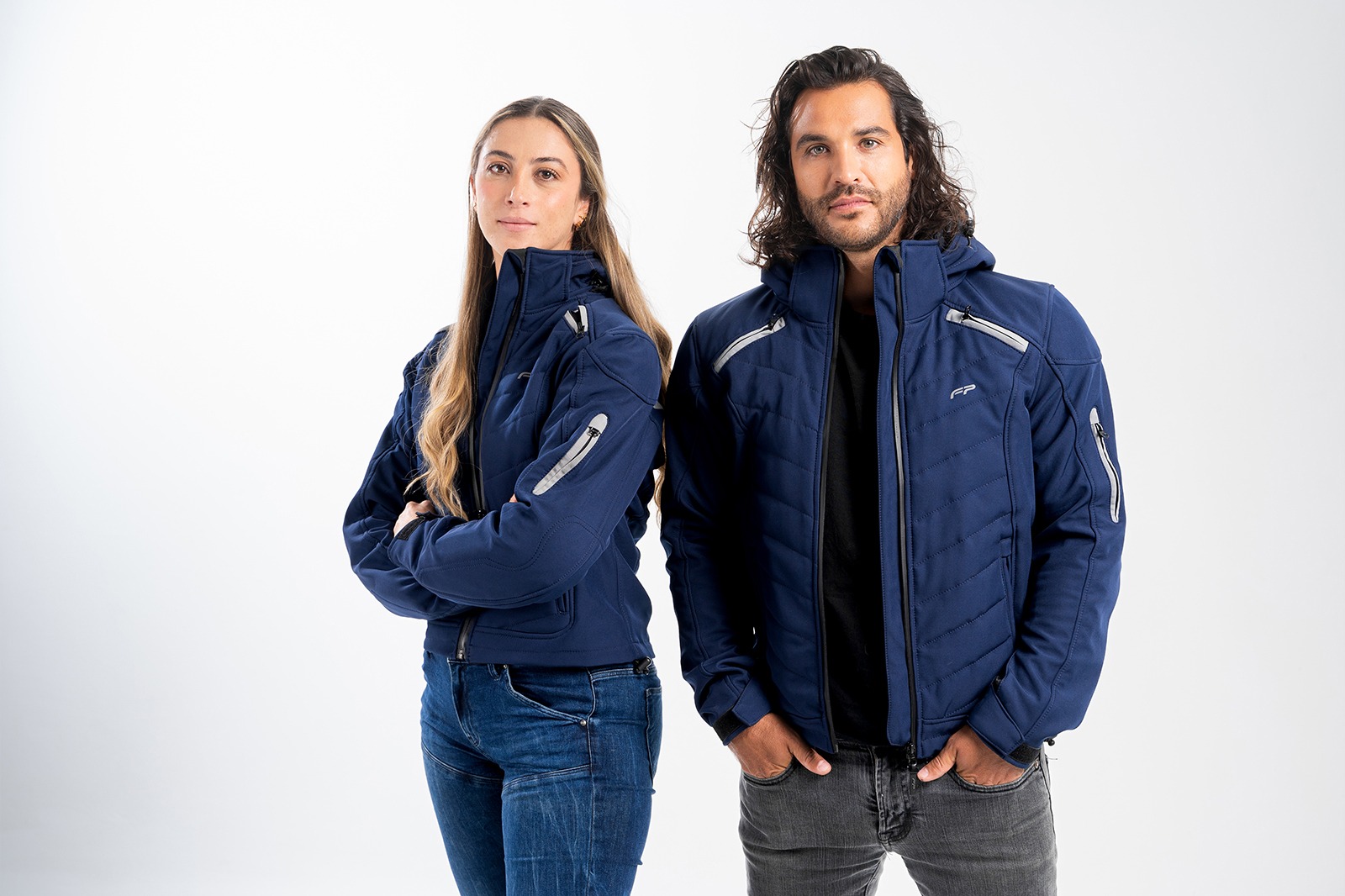 Motociclistas con la FP Naxos Softshell Azul Navy para ciudad