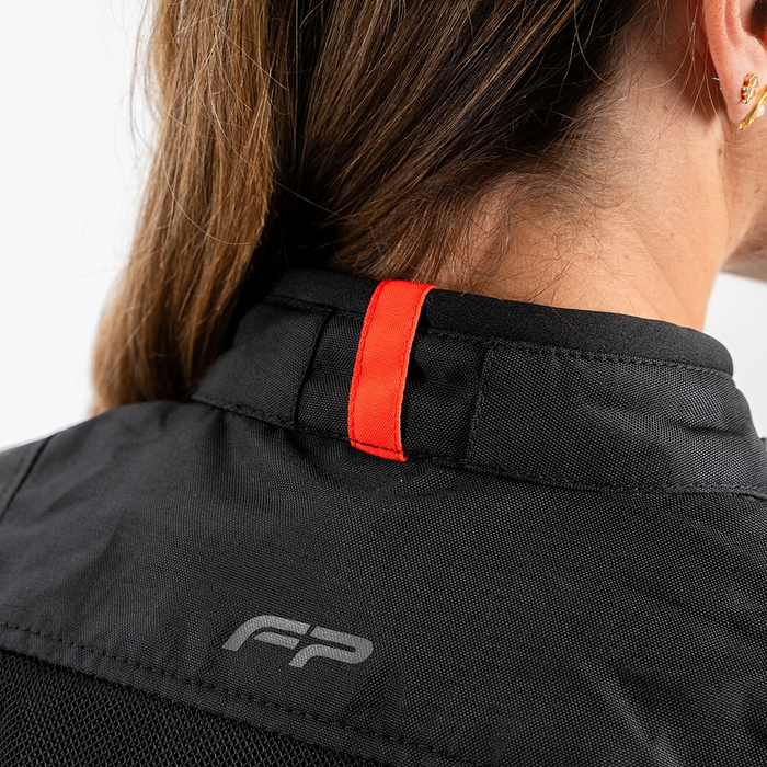 Detalle premium chaqueta verano yosemite fp