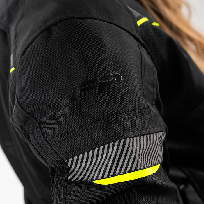 Detalle de manga chaqueta Yosemite mujer FP