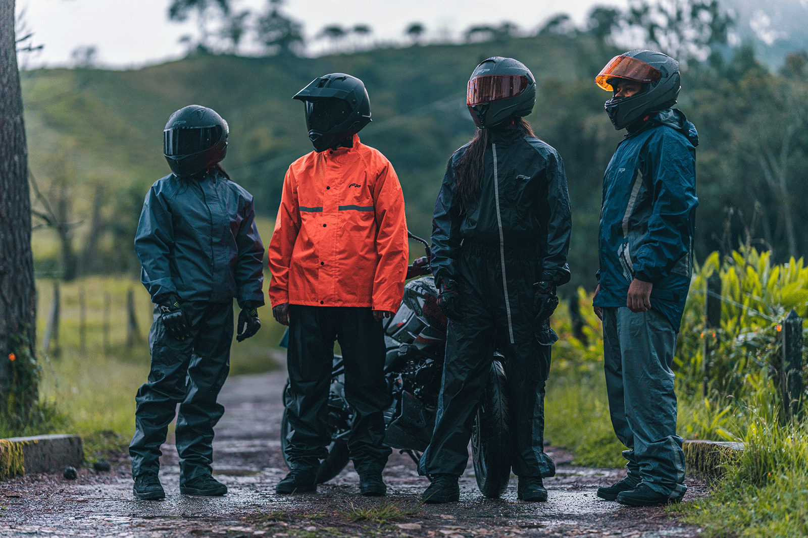 Impermeable storm negro