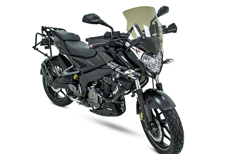 Pulsar NS 200 con cupula