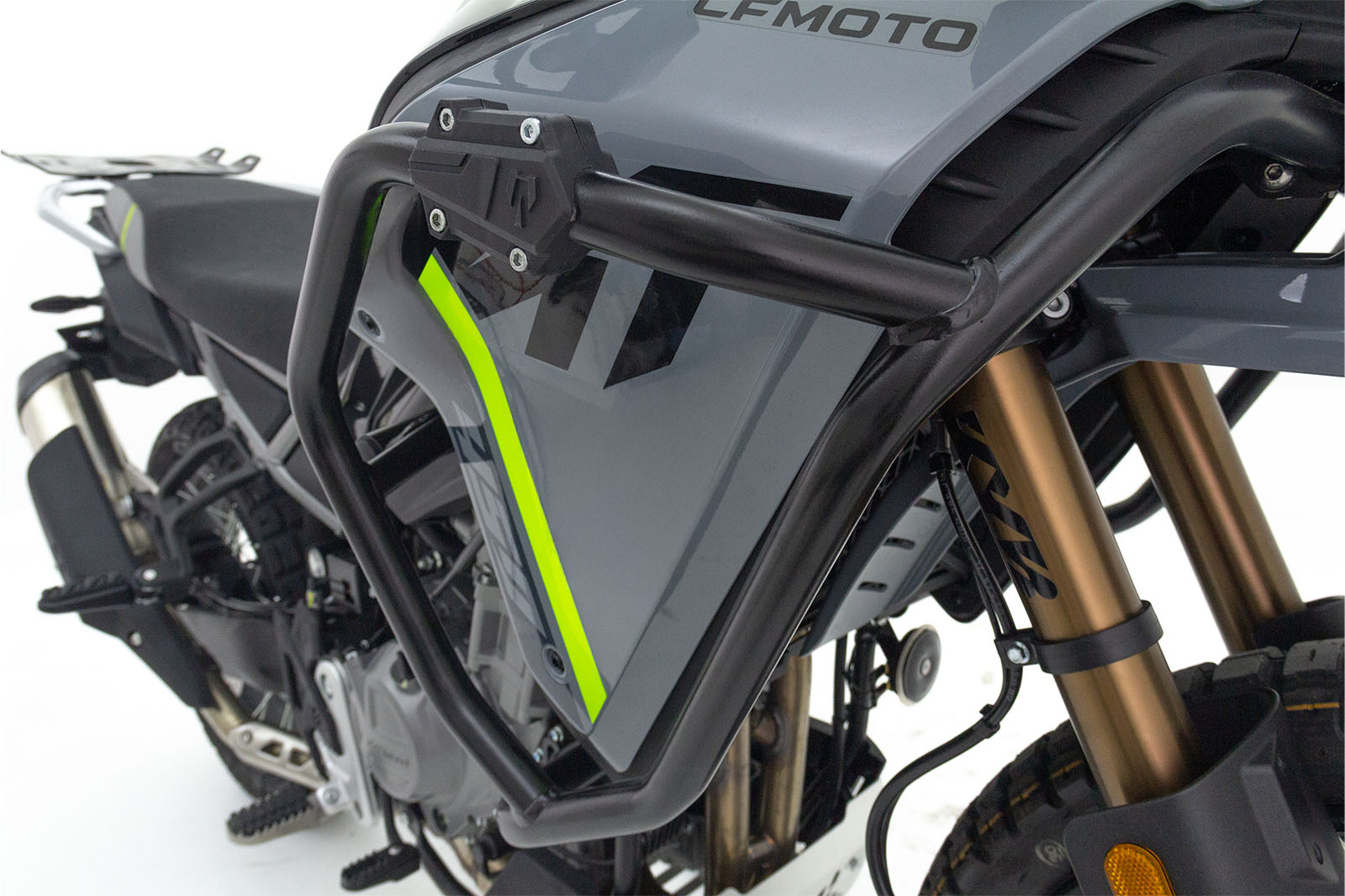 Defensa superior cfmoto 450mt