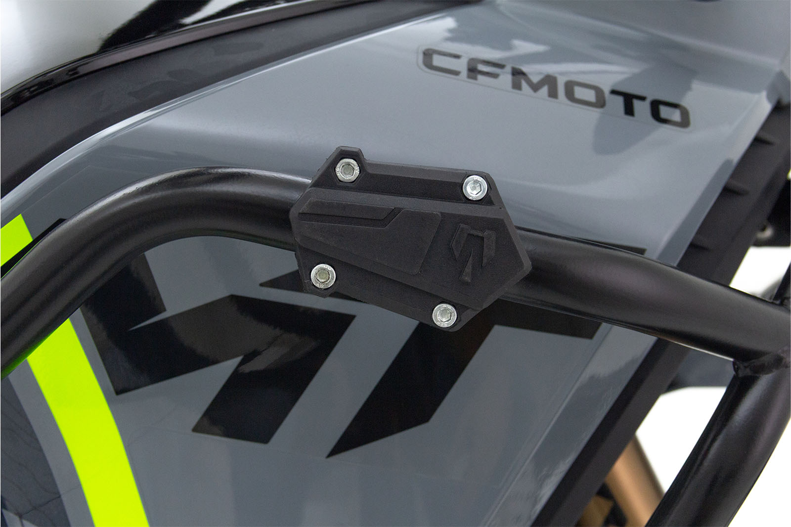 Defensa superior cfmoto 450mt