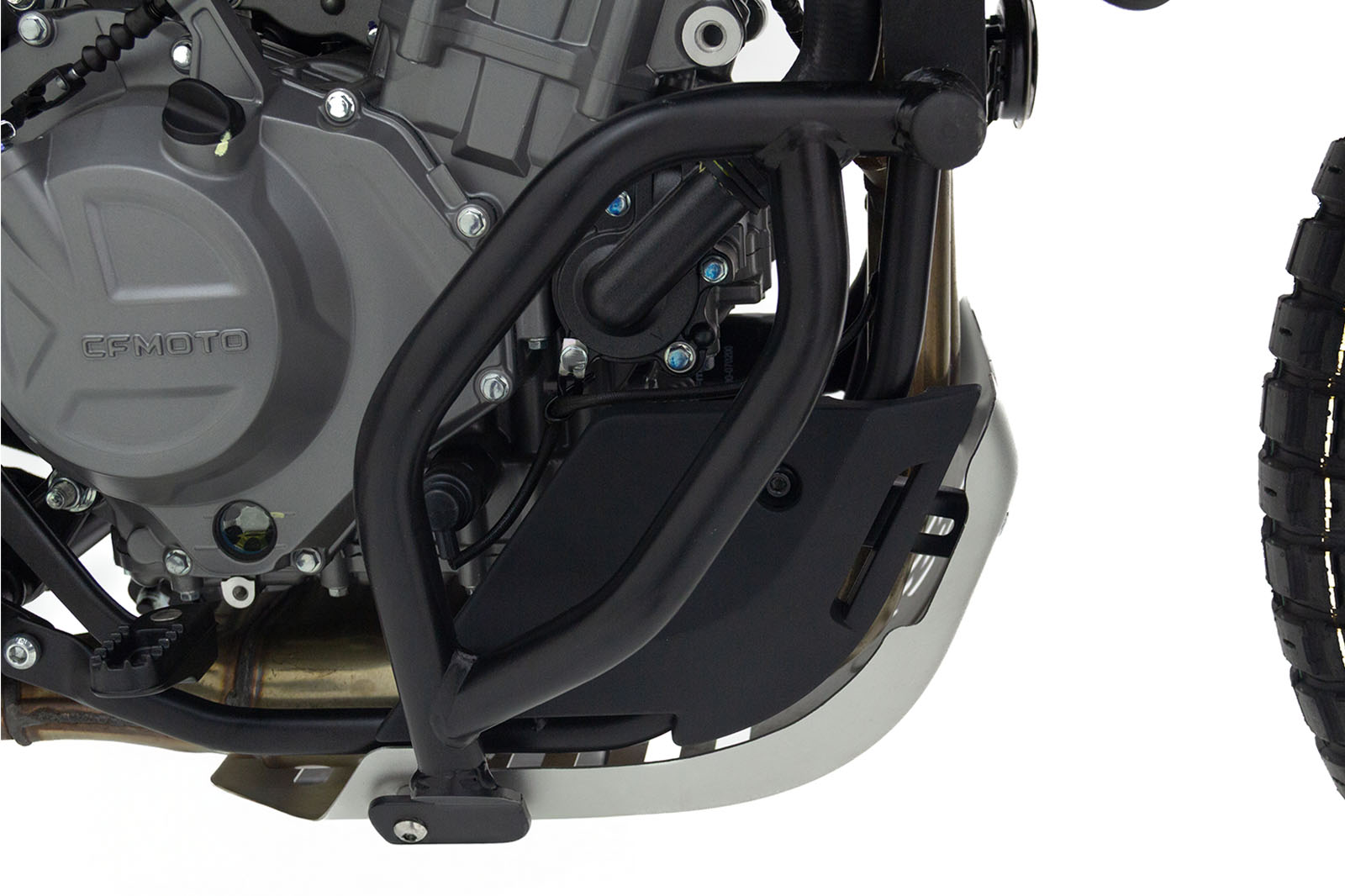 Protector inferior en CFMoto 450 MT