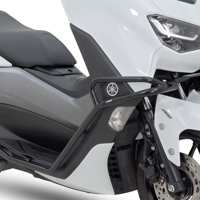DEFENSA YAMAHA NMAX CONNECTED
Defensa para Yamaha Nmax Connected
Protección para scooter
Estilo y seguridad
Accesorios Yamaha Nmax connected
Defensa lateral 
Instalación sencilla
Luces exploradoras LED
Mejora de visibilidad
Exploradoras