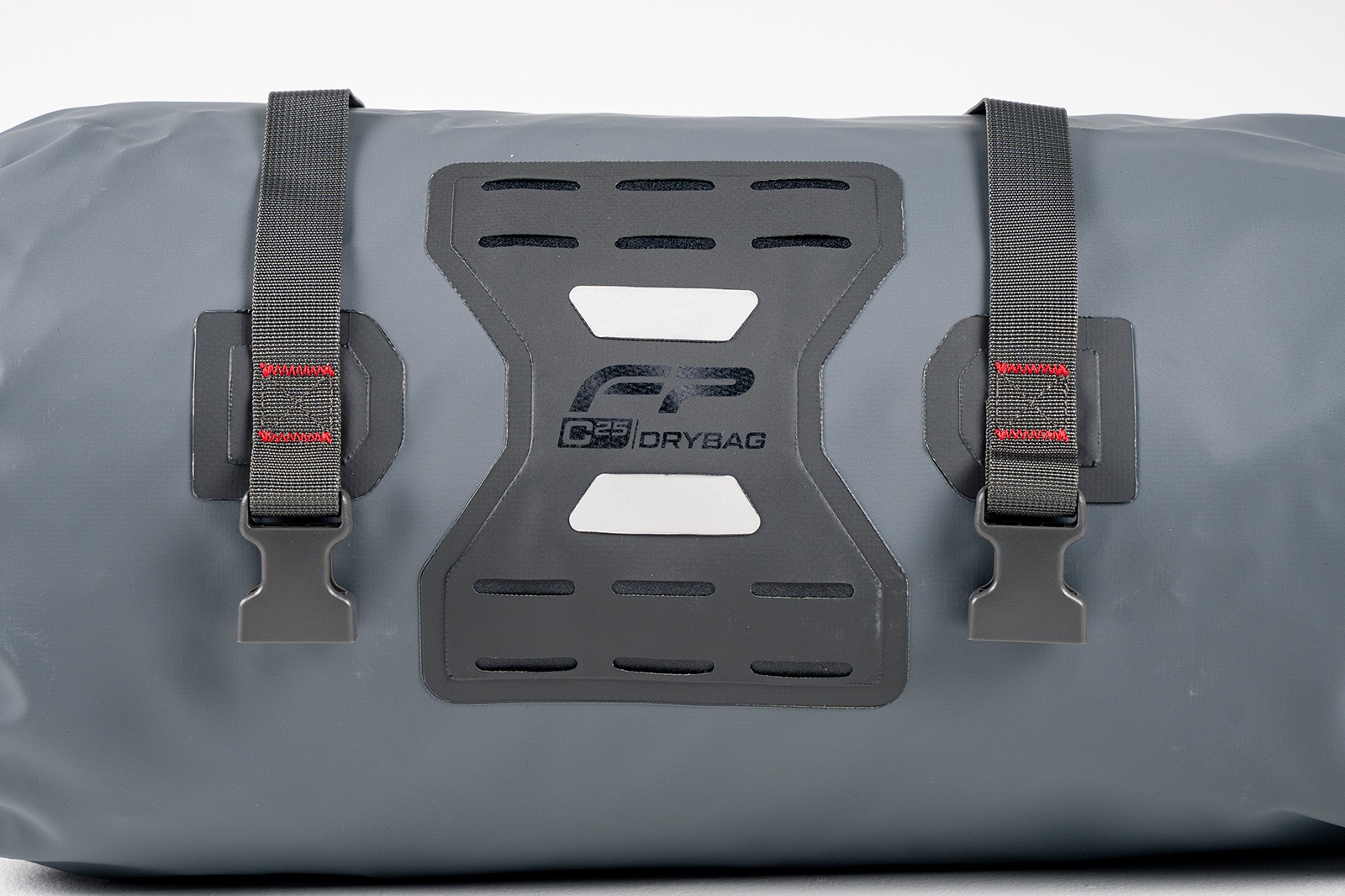 Maleta Drybag FP gris 25L para viajes de aventura