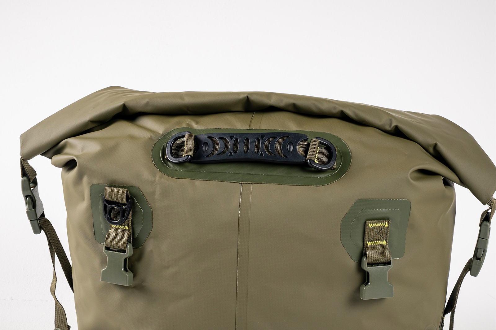 Maleta impermeable FP 30L verde para viajes de aventura