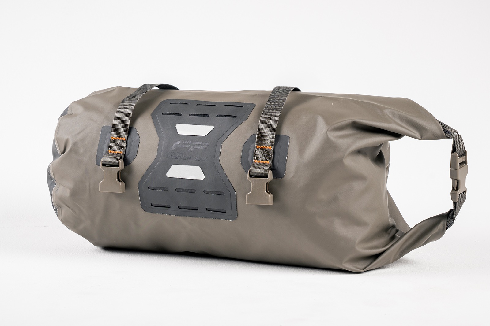 Maleta Drybag C25 Arena