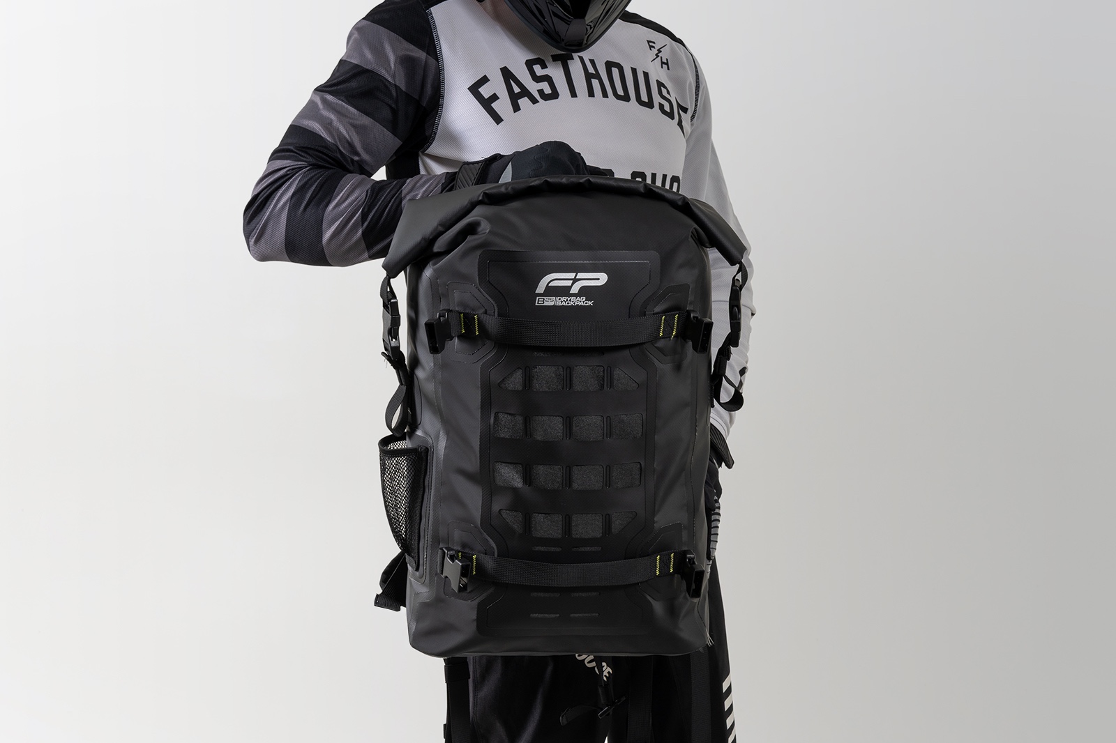 Morral impermeable negro para motociclistas FP B25