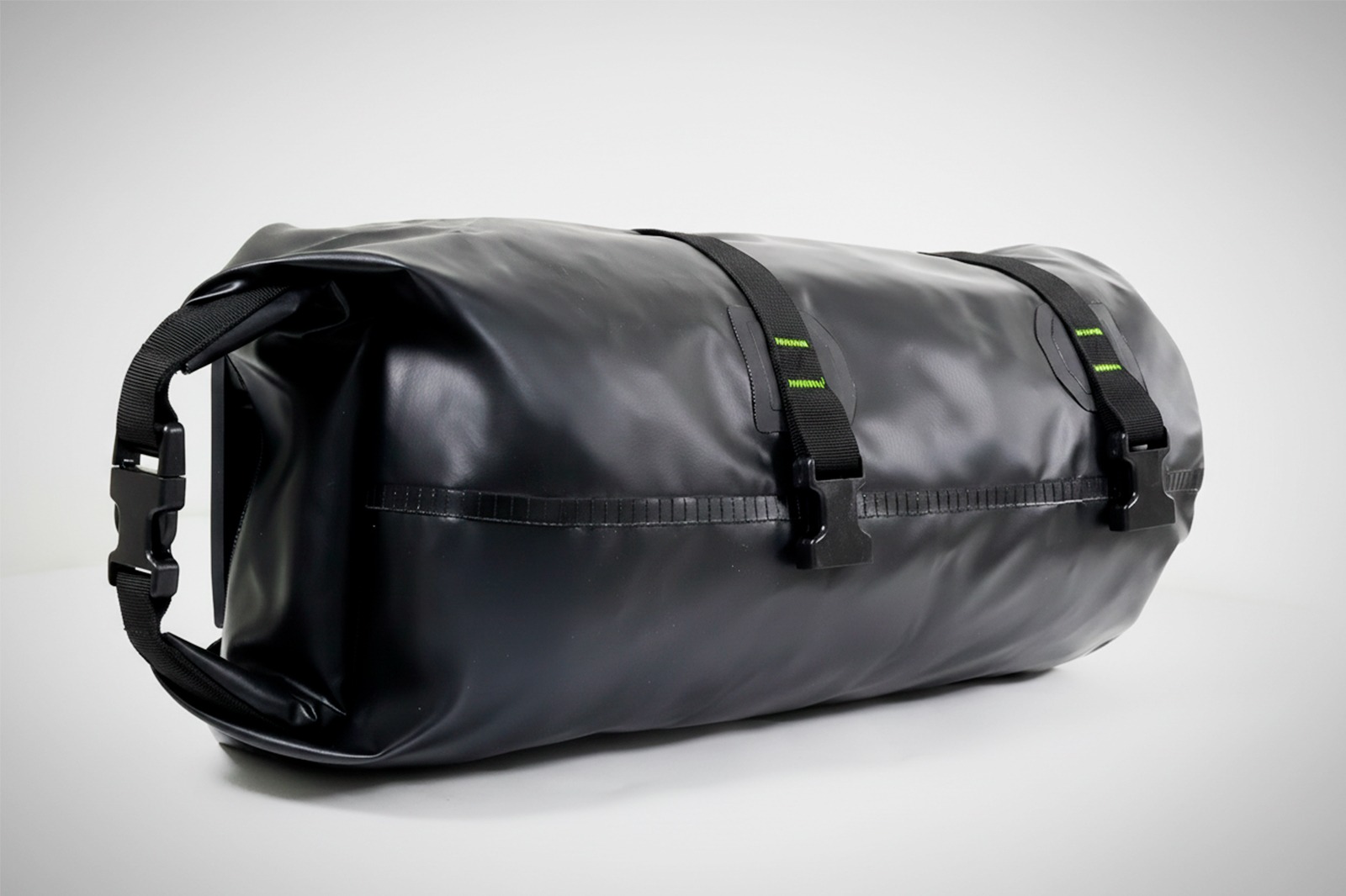 Maleta tubular impermeable FP C15 gris para rack y asiento