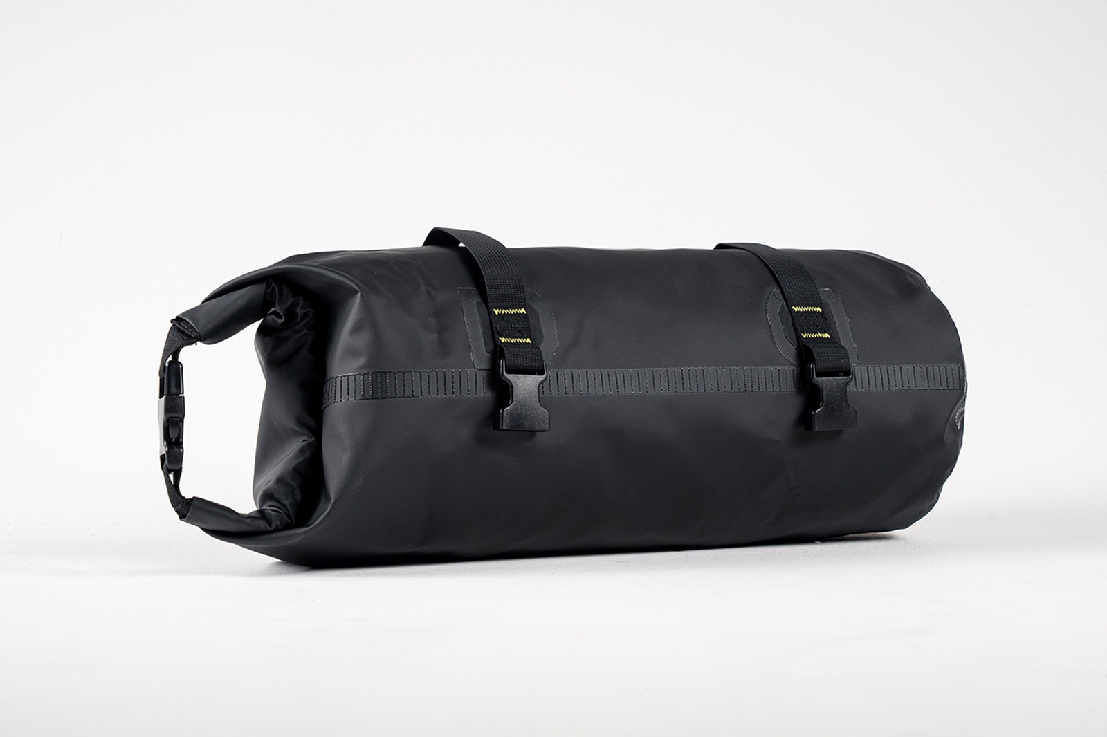 Maleta Drybag C15 Negro