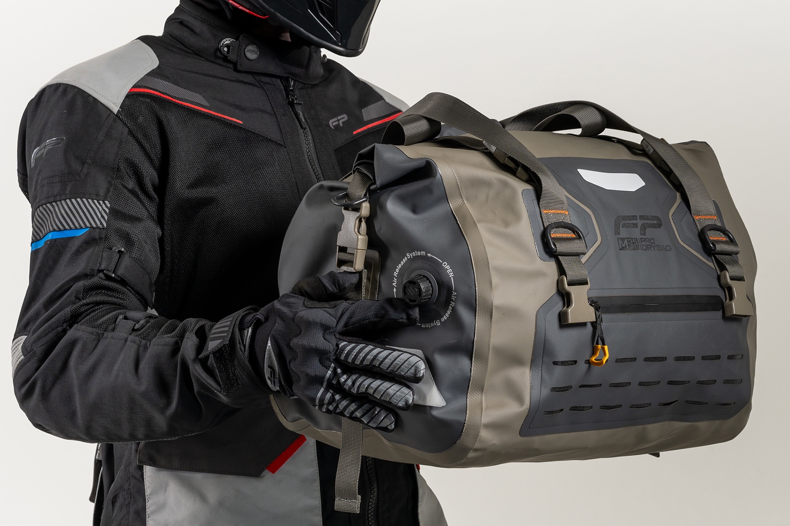 Maletín superior color arena FP Dry Bag