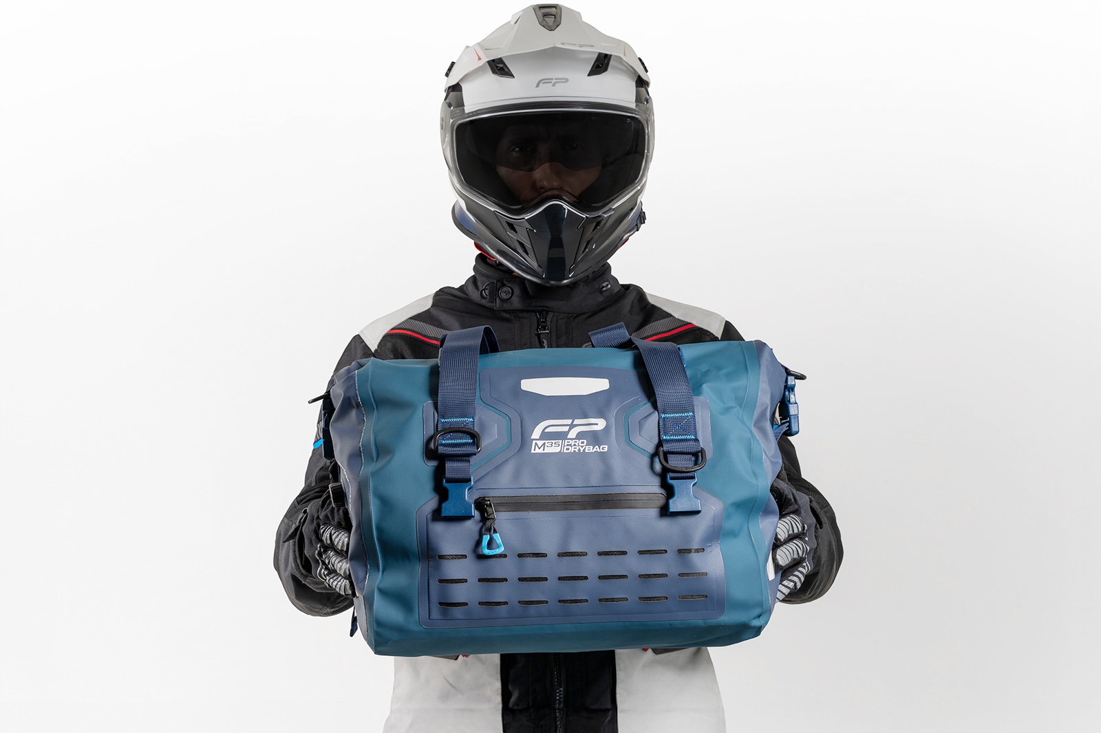 Maleta con reflectivo para moto