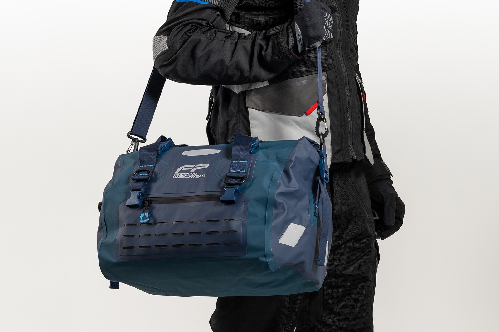 Maletín impermeable para moto 35 litros de capacidad