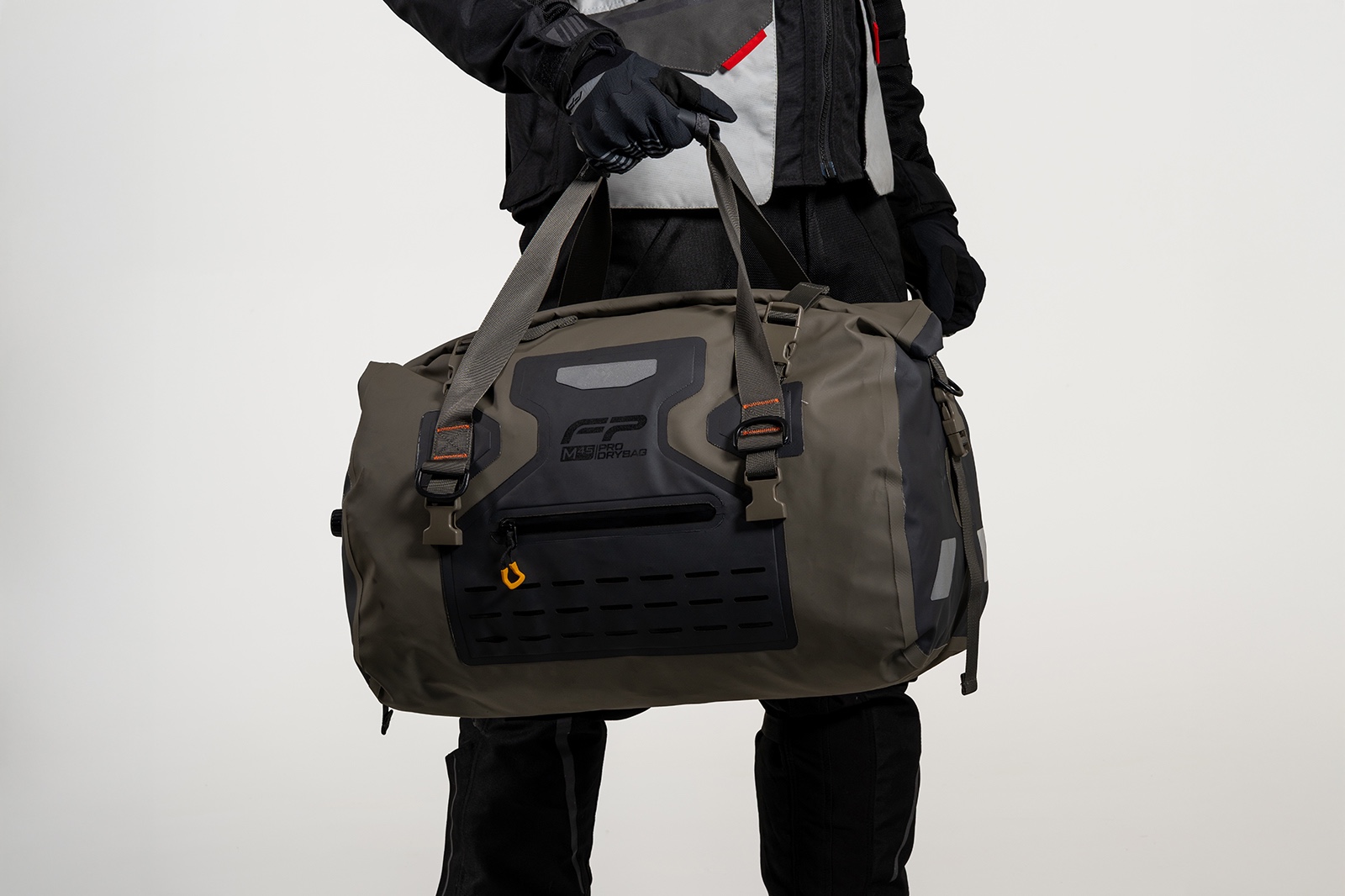 Maletín FP M45 arena 45 litros resistente a lluvia