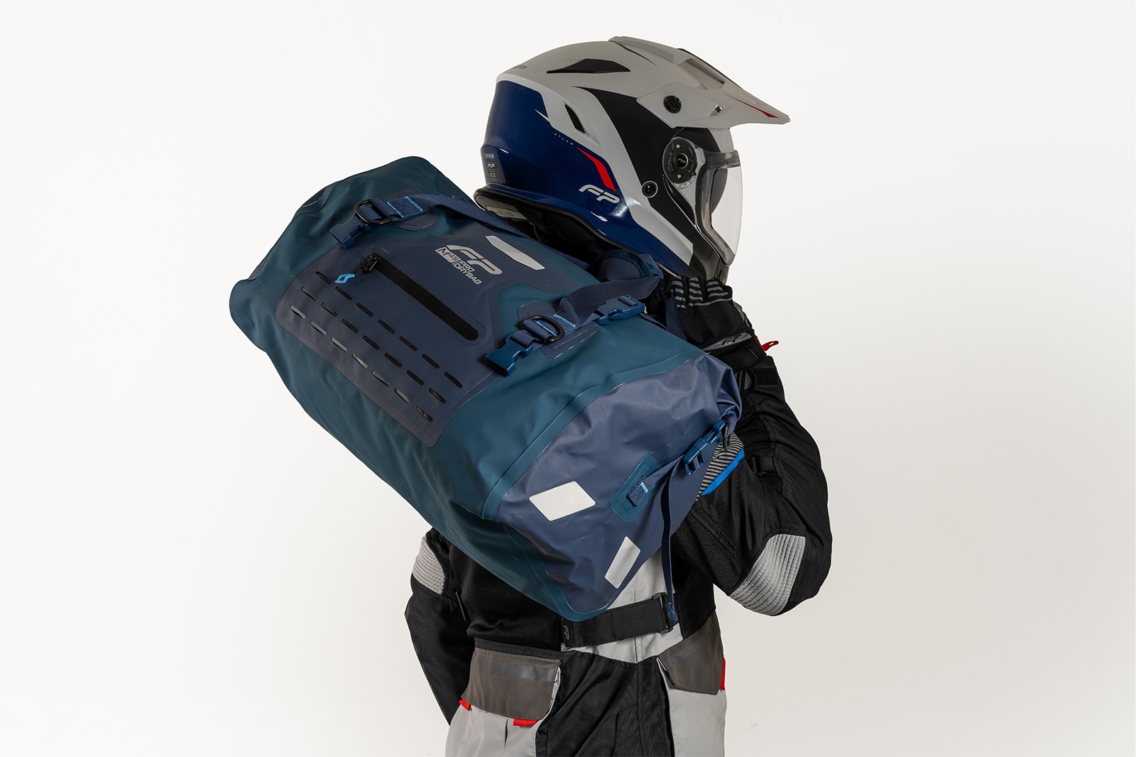 Maletín azul impermeable 45L FP
