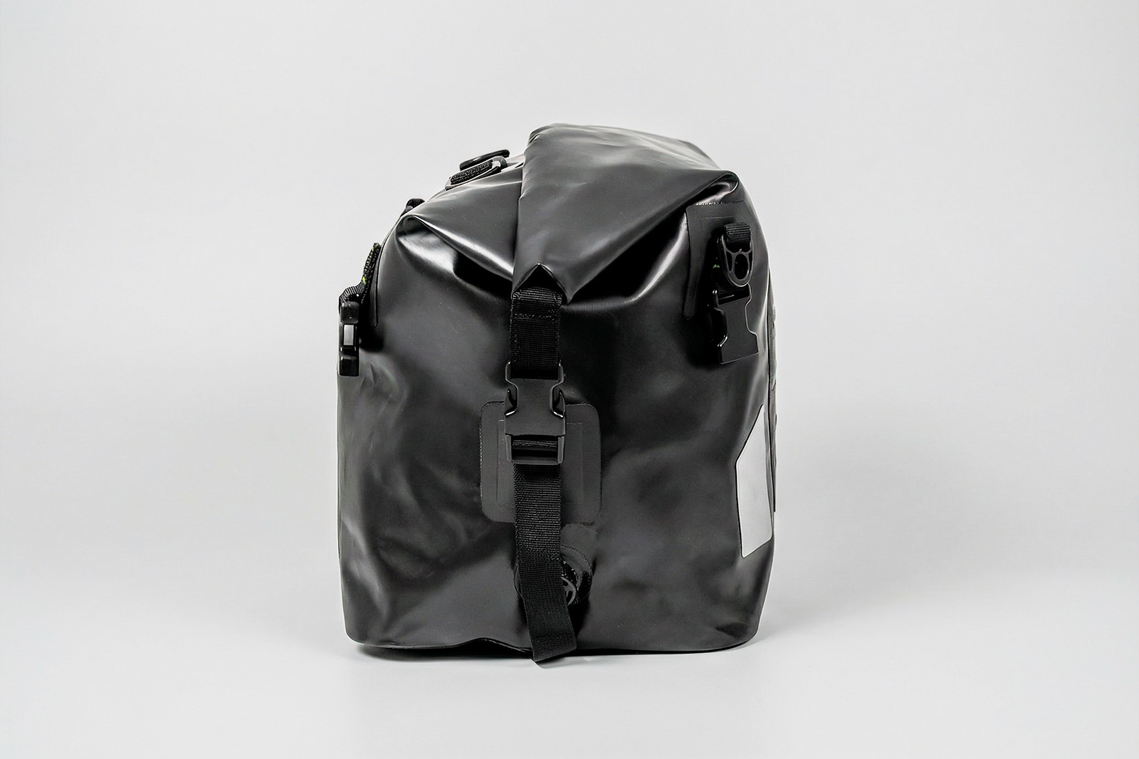 Maleta Drybag FP negra para lluvia y off road