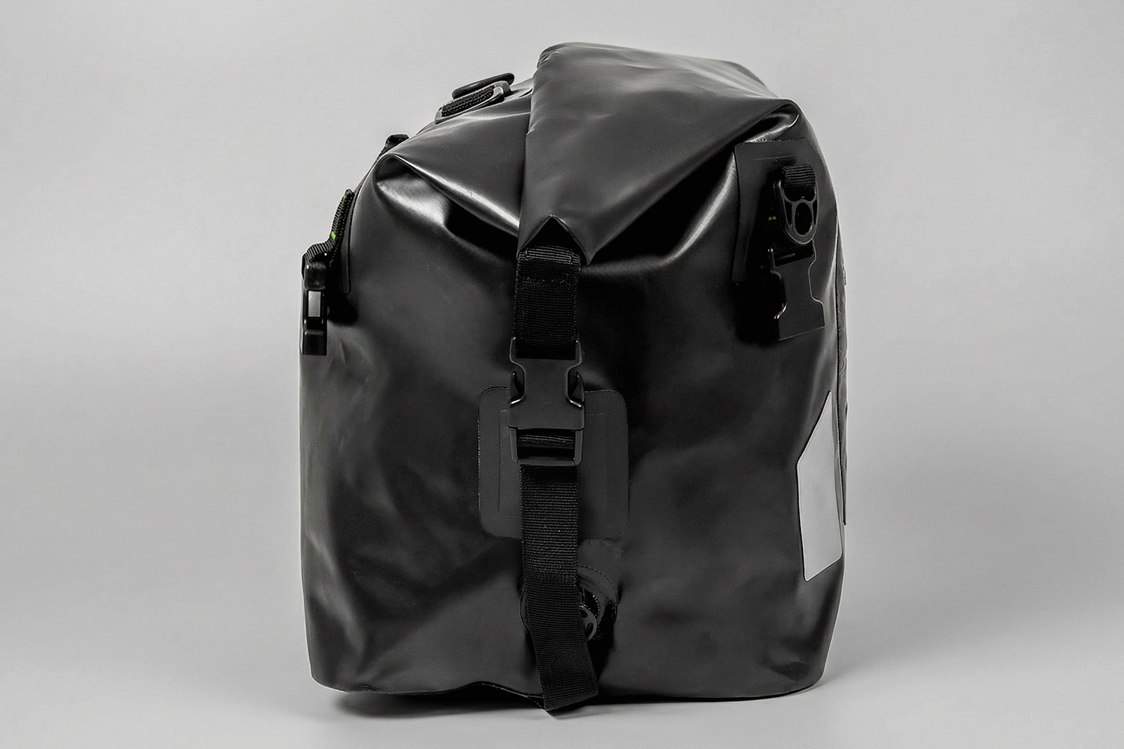 Maleta impermeable FP 30L para viajes de aventura