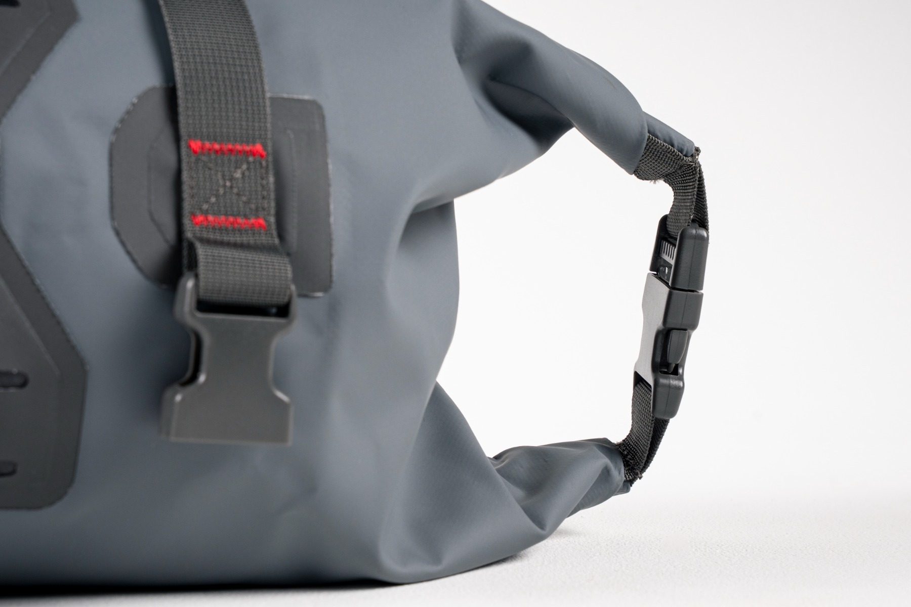 Dry bag tubular FP C15 gris resistente al agua y polvo