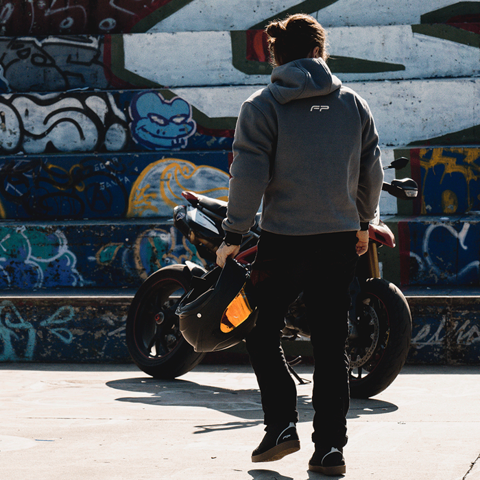 CHAQUETA BUSO KEVLAR STREET GRIS
chaquetas para moto
proteccion para moto
ropa para moto
ropa moto
chaqueta proteccion moto
impermeable para moto
chaqueta moto
chaqueta moto hombre
chaqueta moto mujer
rodilleras para moto
chaqueta para moto