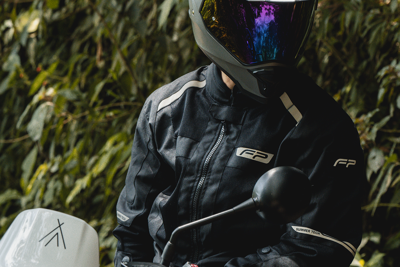 Chaqueta turismo explore verano negro