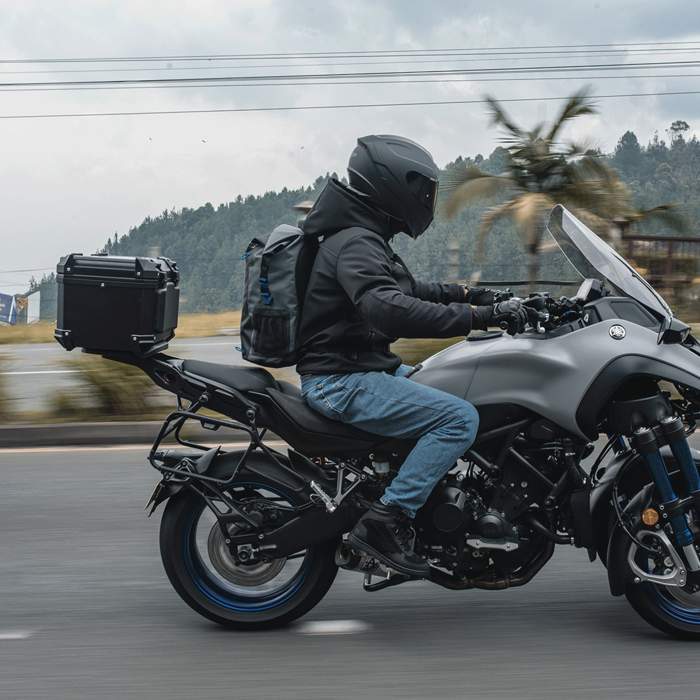 Chaqueta sector negro