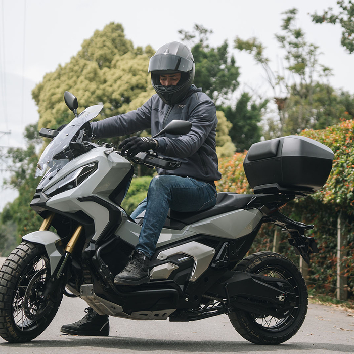 Maleta plastica frontier 50 litros