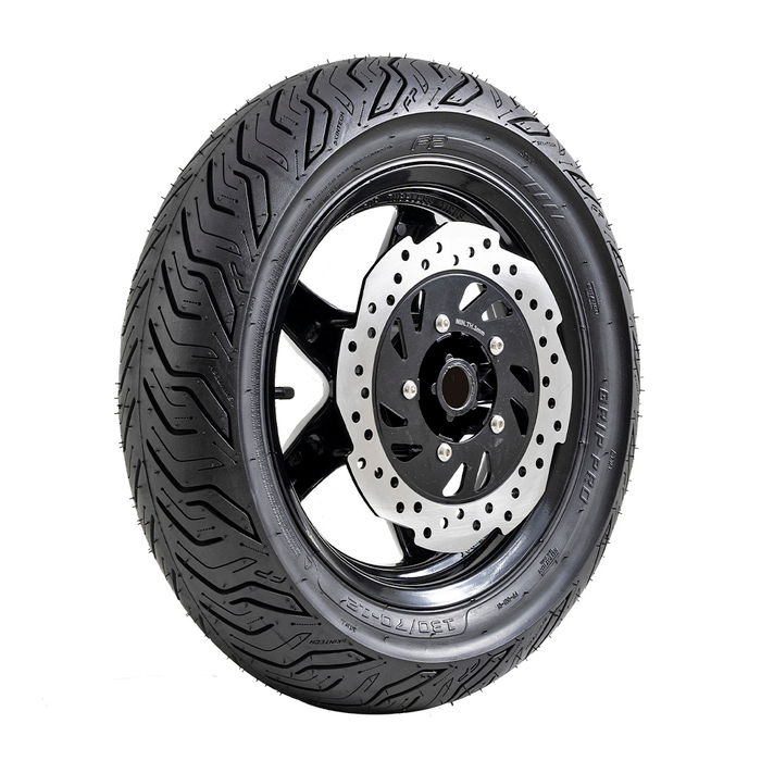 FP Grip Pro 130/70-12 TL estabilidad y control