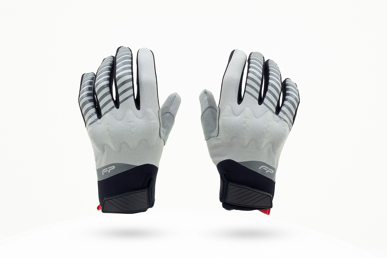 Guantes Ultralight gris para moto hombre, diseño ultraligero y cómodo para climas cálidos y recorridos off-road