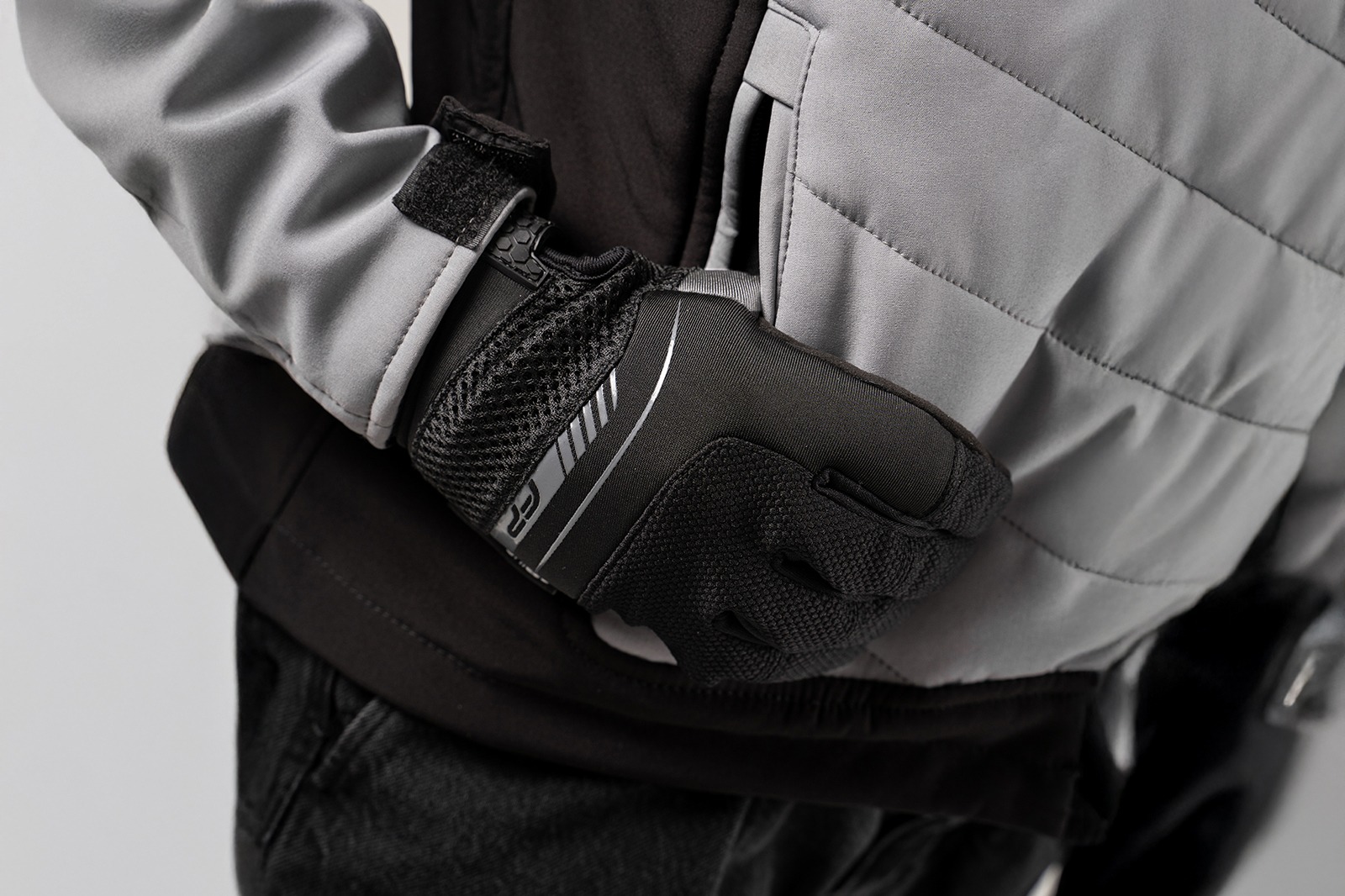 Guantes para Mujer Verona Negro | Comodidad, Protección y Estilo | FP, image size:1600x1066