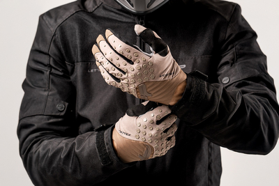 guantes de enduro y motocross en color cafe