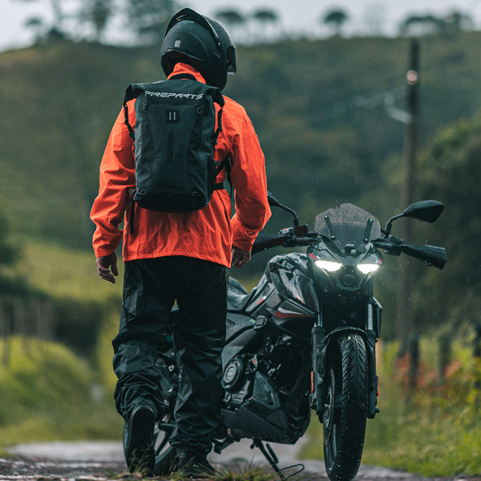 Impermeable storm negro