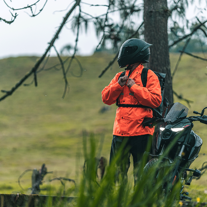 Impermeable storm negro