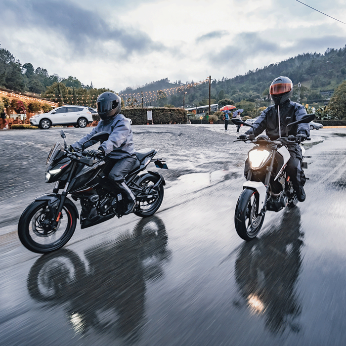 Impermeable monotraje hurricane verde neón