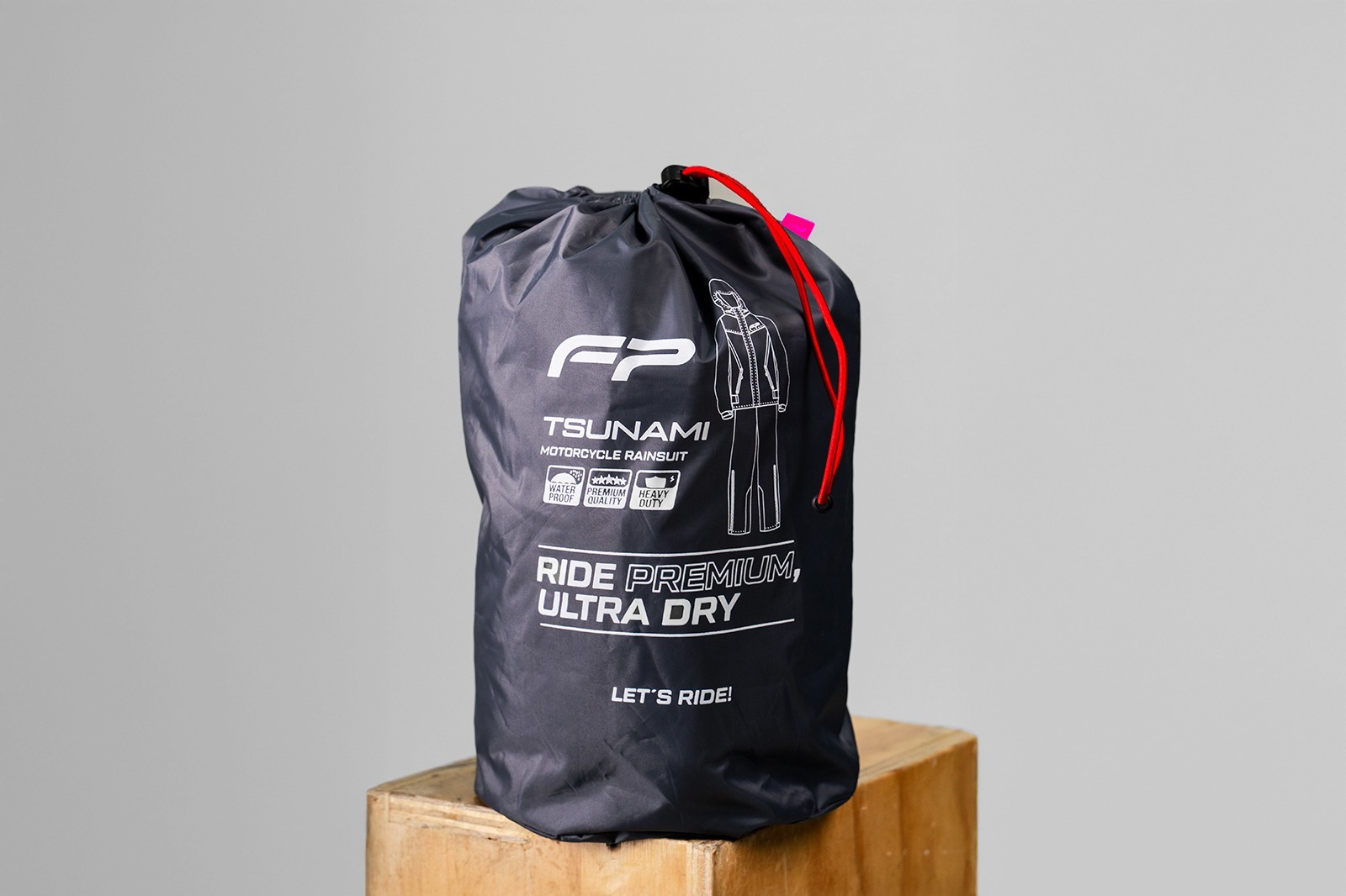 Impermeable Mujer Tsunami Negro
