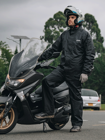 Impermeable storm negro