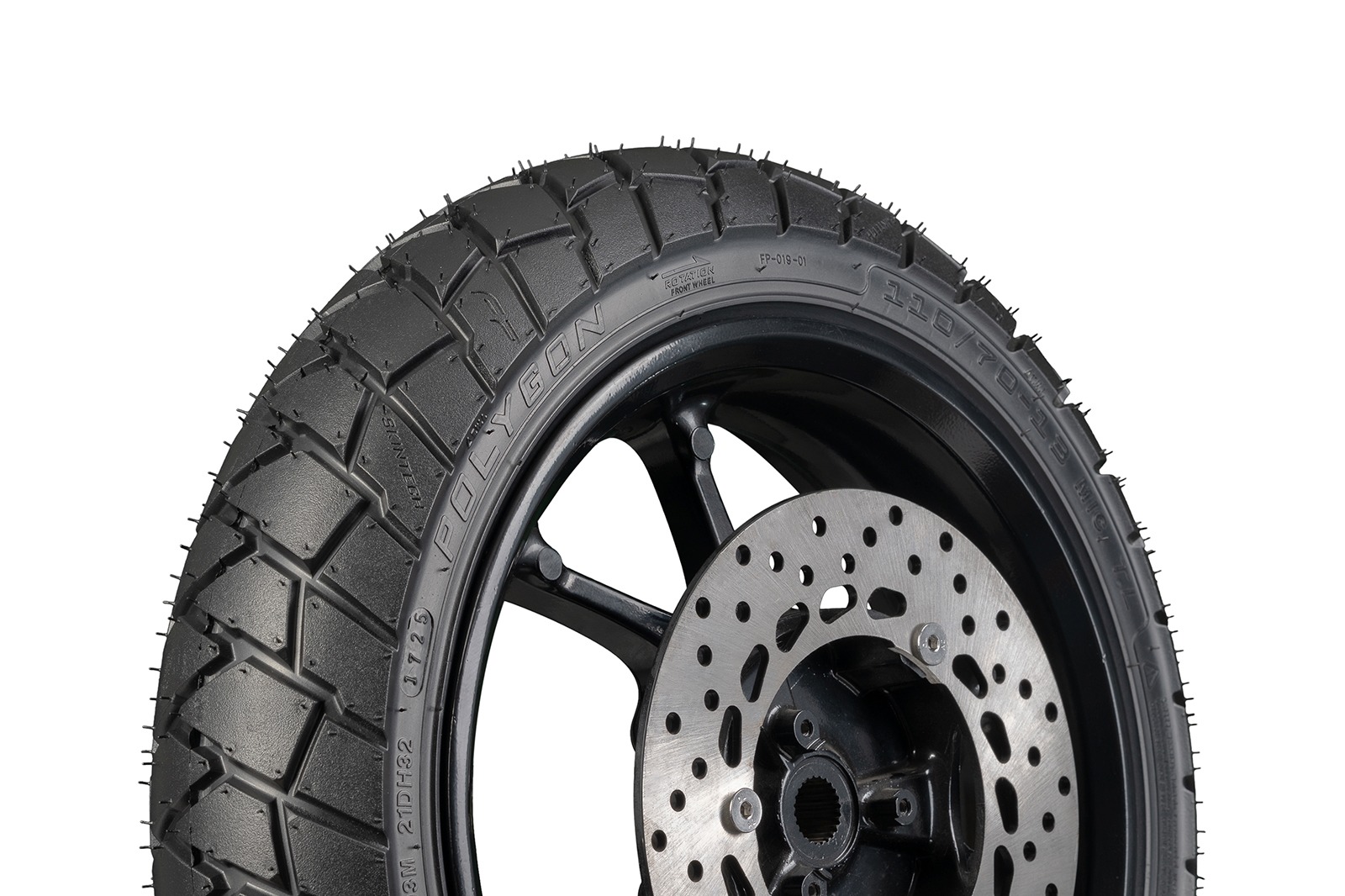 Llanta FP POLYGON 110/70-13 TL diseño de labrado