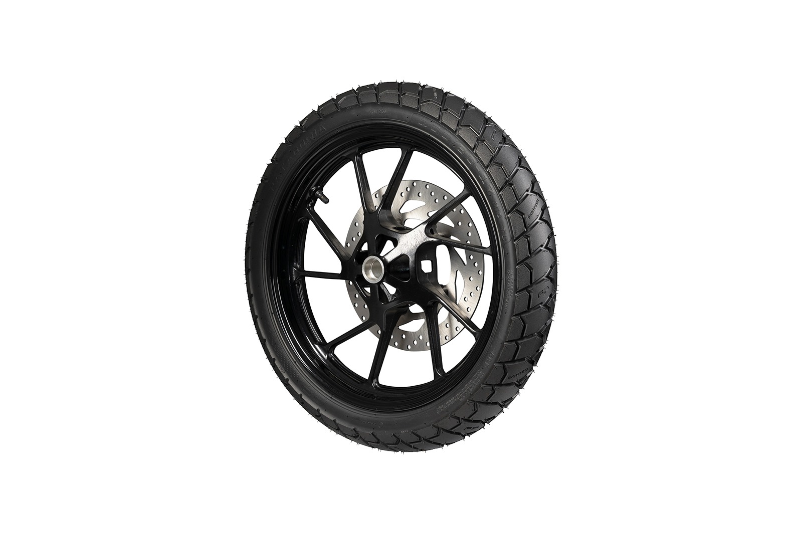 Perspectiva lateral izquierda de la llanta PATAGONIA 100/80-17 TL