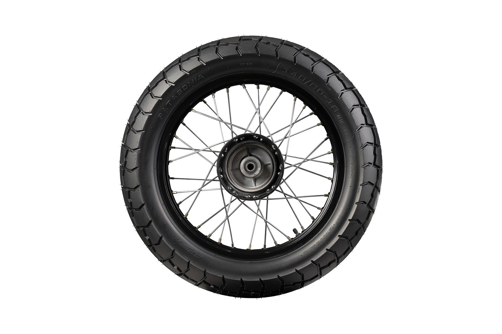 Perspectiva lateral izquierda de la llanta PATAGONIA 140/80-18 TL